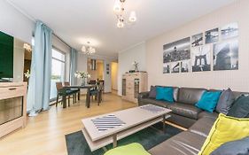 Glow Apartments, Apartament Marina